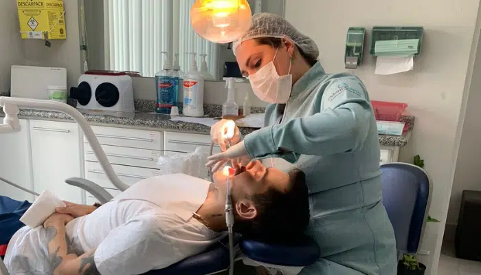 Implantes dentários Vila Matilde